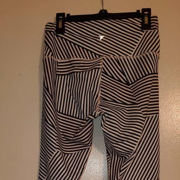 Workout leggings - Picture 2 of 3